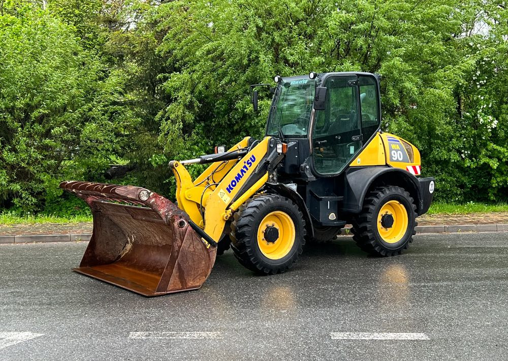 Komatsu Ładowarka KOMATSU WA 90 STAN IDEALNY - Wiellader: afbeelding 1 Komatsu Ładowarka KOMATSU WA 90 STAN IDEALNY - Wiellader: afbeelding 1