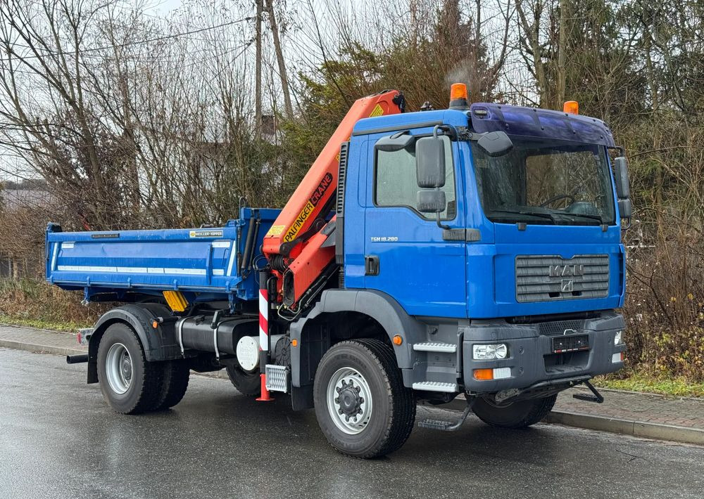 MAN * MAN 18 280 * Kiper Wywrotka * 4x4 * HDS Palfinger 120 STAN BARDZO DOBRY * Sprowadzony - Kipper vrachtwagen: afbeelding 2 MAN * MAN 18 280 * Kiper Wywrotka * 4x4 * HDS Palfinger 120 STAN BARDZO DOBRY * Sprowadzony - Kipper vrachtwagen: afbeelding 2