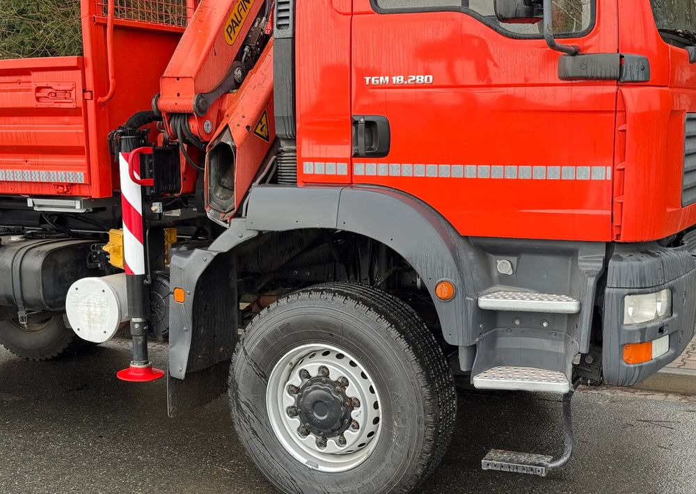 MAN * TGM 18-280 MAN 4x4 HDS Palfinger PK10500 * Kiper Wywrotka * Bardzo Dobry Stan - Kipper vrachtwagen: afbeelding 5 MAN * TGM 18-280 MAN 4x4 HDS Palfinger PK10500 * Kiper Wywrotka * Bardzo Dobry Stan - Kipper vrachtwagen: afbeelding 5