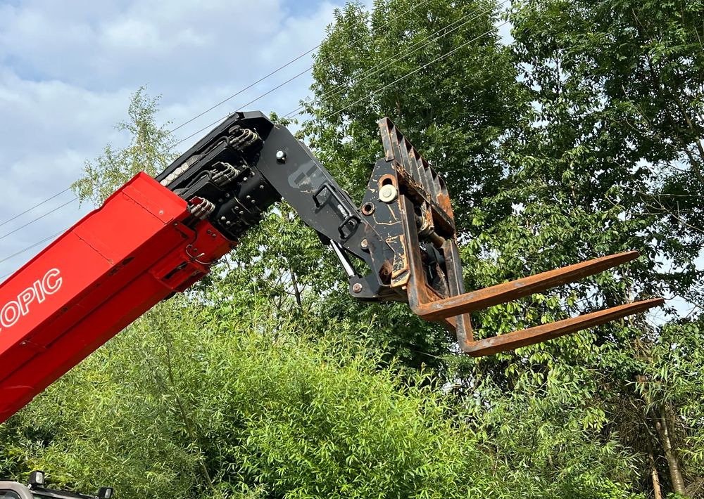 Manitou ŁADOWARKA TELESKOPOWA MANITOU MRT 2150 STAN IDEALNY - Verreiker: afbeelding 4 Manitou ŁADOWARKA TELESKOPOWA MANITOU MRT 2150 STAN IDEALNY - Verreiker: afbeelding 4