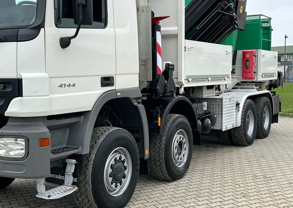 Mercedes-Benz * Mercedes 8x6 Actros 4144 * HDS Palfinger 150002 + FLY JIB PJ 170 * Dźwig * 40 TON * Wyciągarka * 35 Metrów * Kosz * - Kraanwagen: afbeelding 4 Mercedes-Benz * Mercedes 8x6 Actros 4144 * HDS Palfinger 150002 + FLY JIB PJ 170 * Dźwig * 40 TON * Wyciągarka * 35 Metrów * Kosz * - Kraanwagen: afbeelding 4