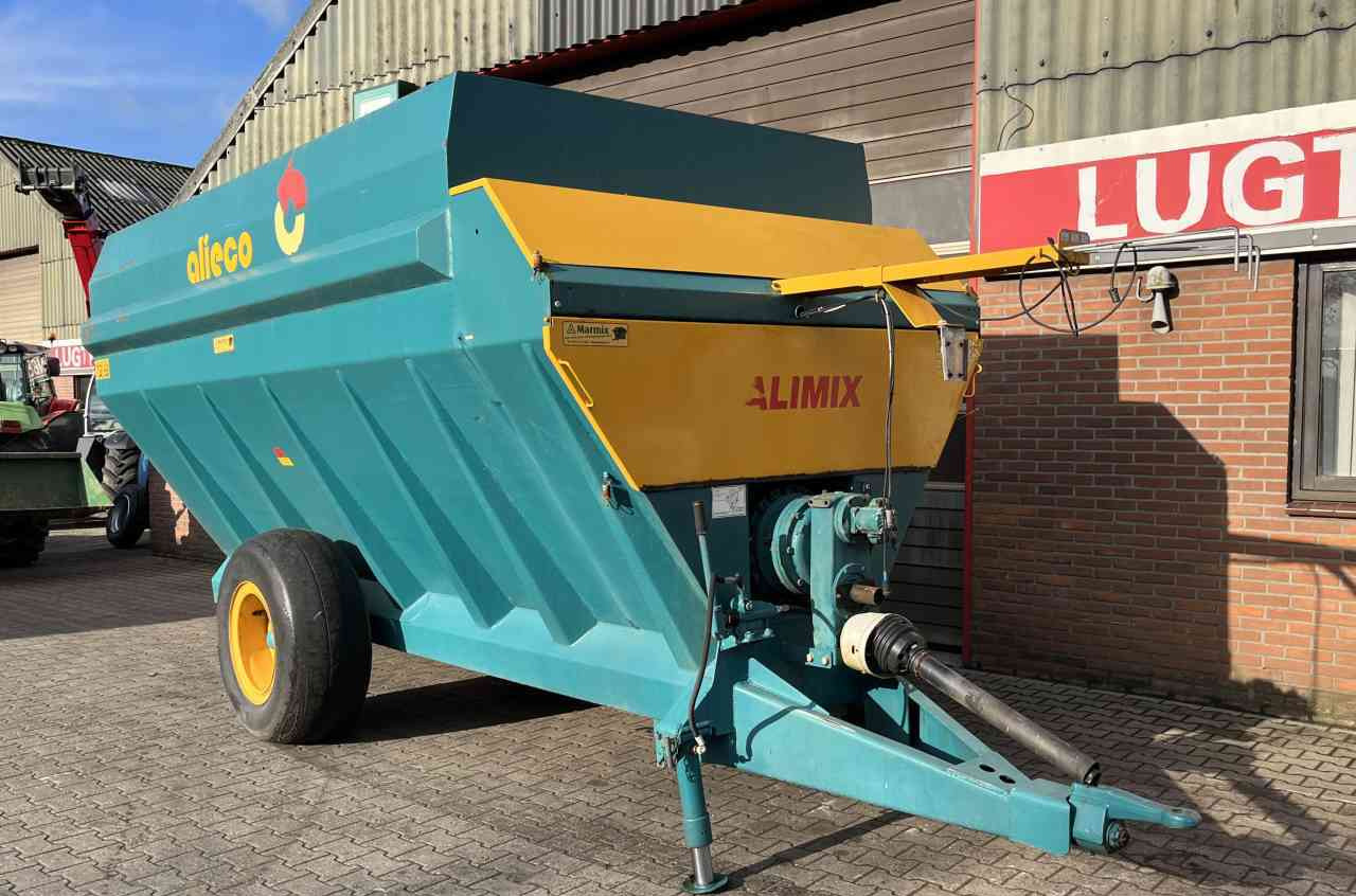 Alieco Alimix horizontale voermengwagen - Voermengwagen: afbeelding 2 Alieco Alimix horizontale voermengwagen - Voermengwagen: afbeelding 2