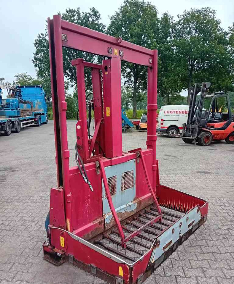 BVL Megastar 170 kuilvoersnijder met lift - Silo materieel: afbeelding 1 BVL Megastar 170 kuilvoersnijder met lift - Silo materieel: afbeelding 1