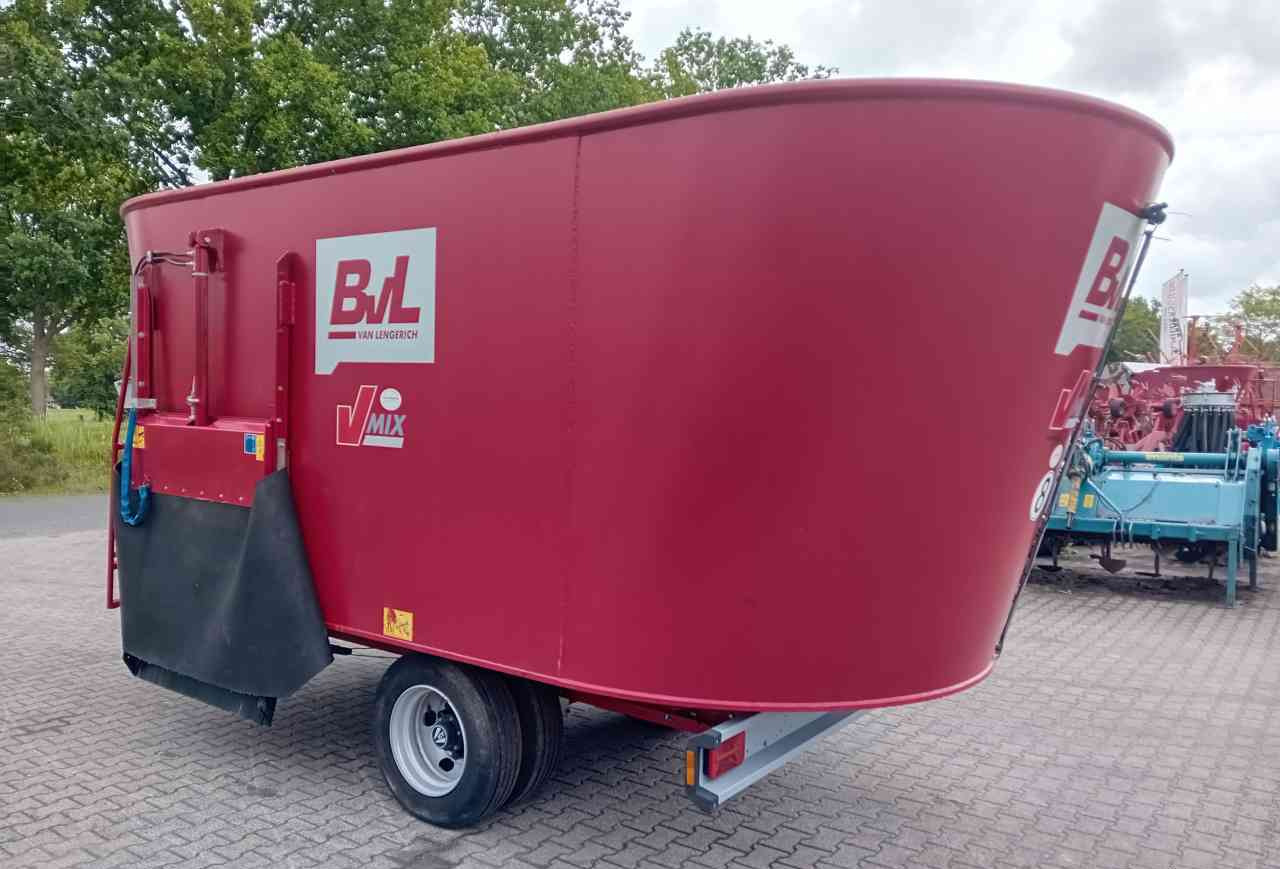 BVL V-Mix Plus 22-2S Voermengwagen Voermachines - Voermengwagen: afbeelding 3 BVL V-Mix Plus 22-2S Voermengwagen Voermachines - Voermengwagen: afbeelding 3