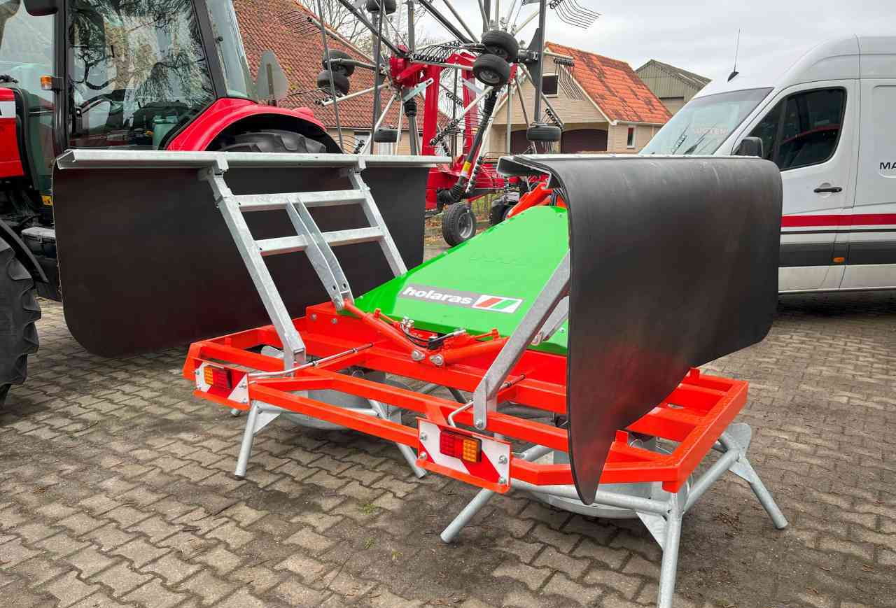 Holaras Jumbo HK kuilverdeler nieuw Weidebouwmachines - Silo materieel: afbeelding 4 Holaras Jumbo HK kuilverdeler nieuw Weidebouwmachines - Silo materieel: afbeelding 4