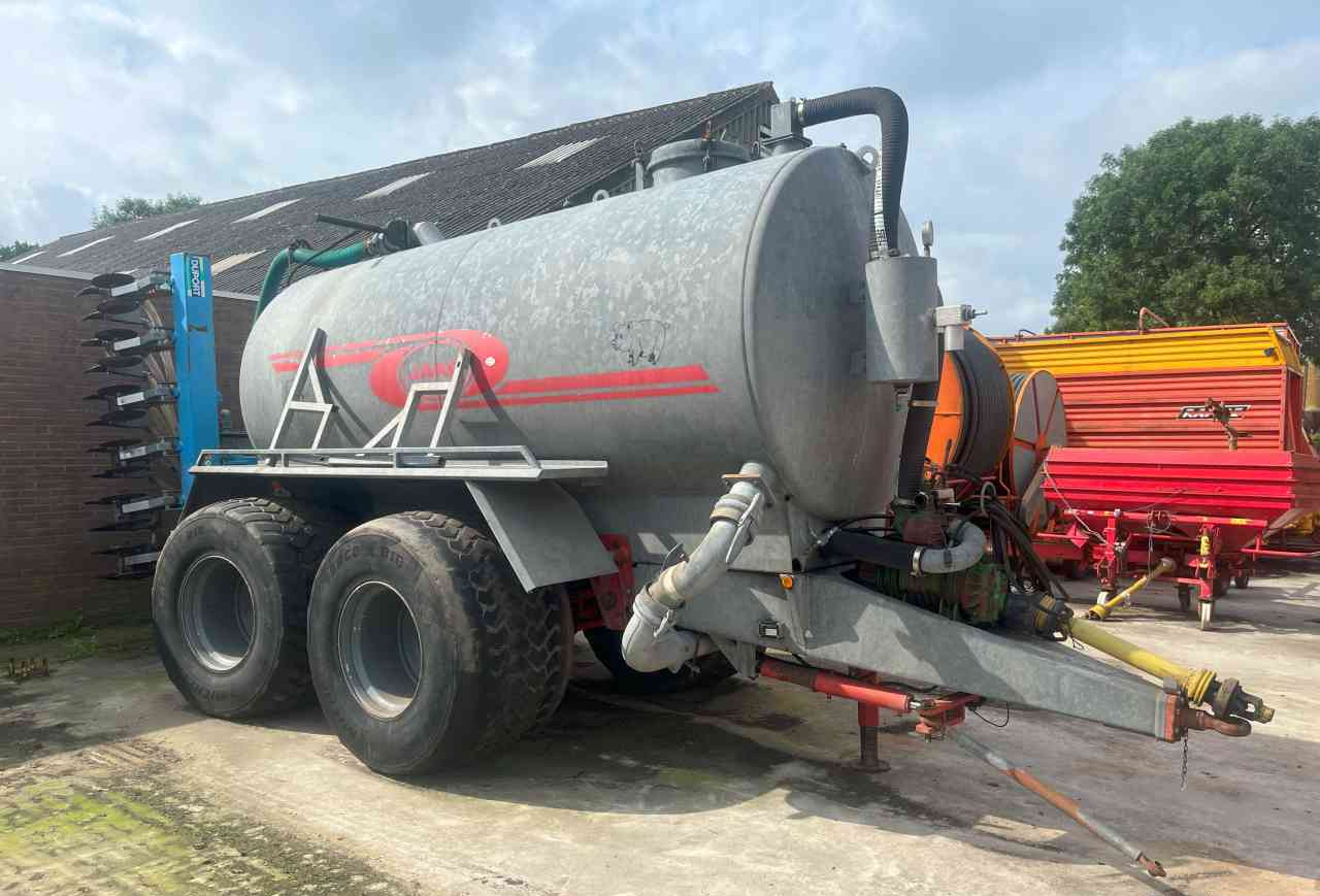 Jako 10000 liter mesttank tank mestverwerking - Mesttank: afbeelding 1 Jako 10000 liter mesttank tank mestverwerking - Mesttank: afbeelding 1