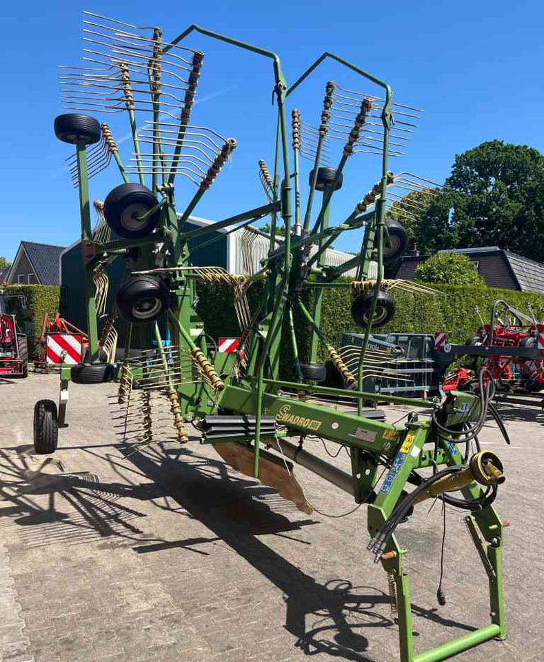 Krone Swadro 900 zwadhark weidebouwmachines - Hooischudder: afbeelding 2 Krone Swadro 900 zwadhark weidebouwmachines - Hooischudder: afbeelding 2
