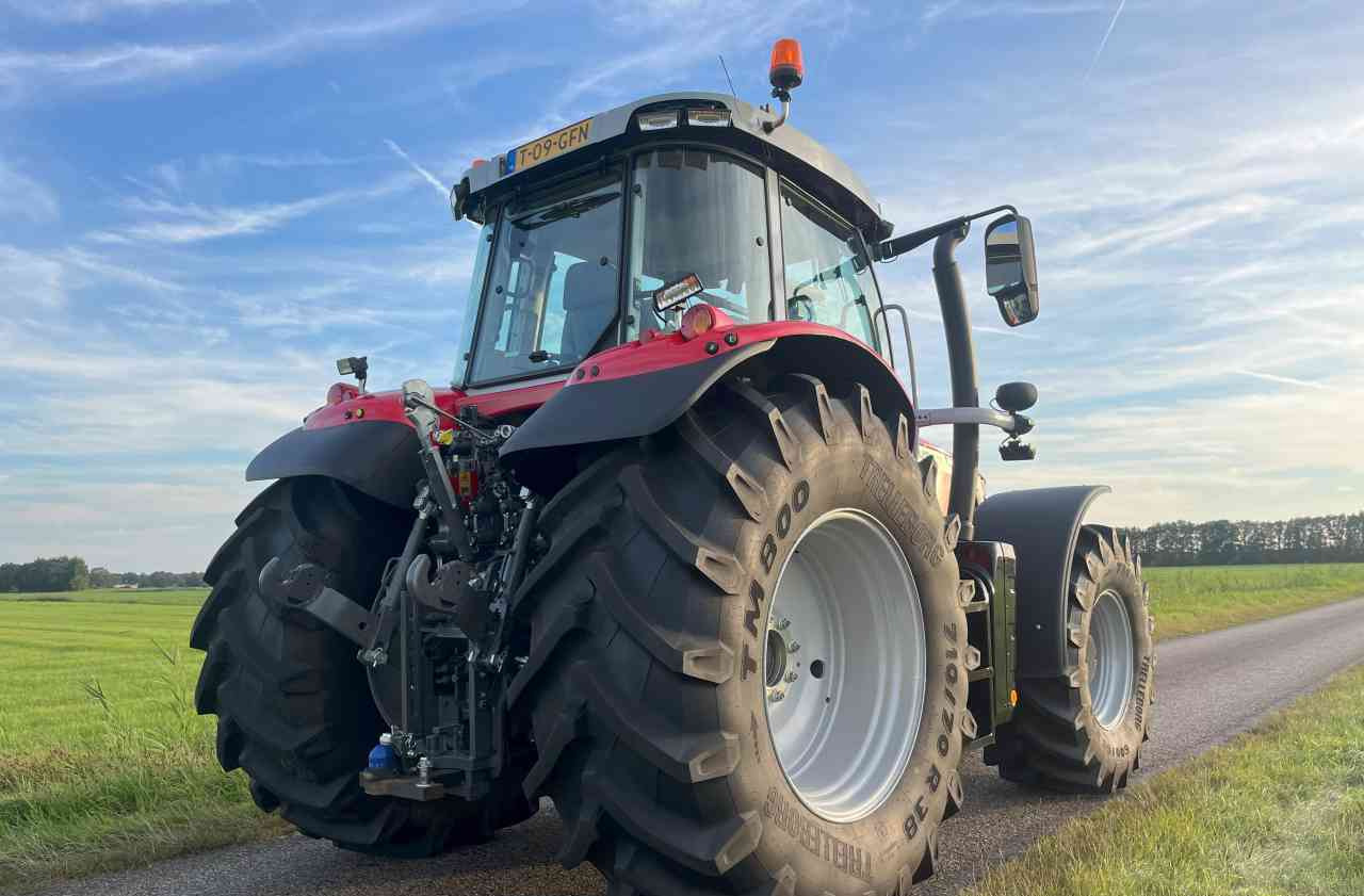 Massey Ferguson 7S.190 Dyna-VT Exclusive tractoren - Tractor: afbeelding 5 Massey Ferguson 7S.190 Dyna-VT Exclusive tractoren - Tractor: afbeelding 5