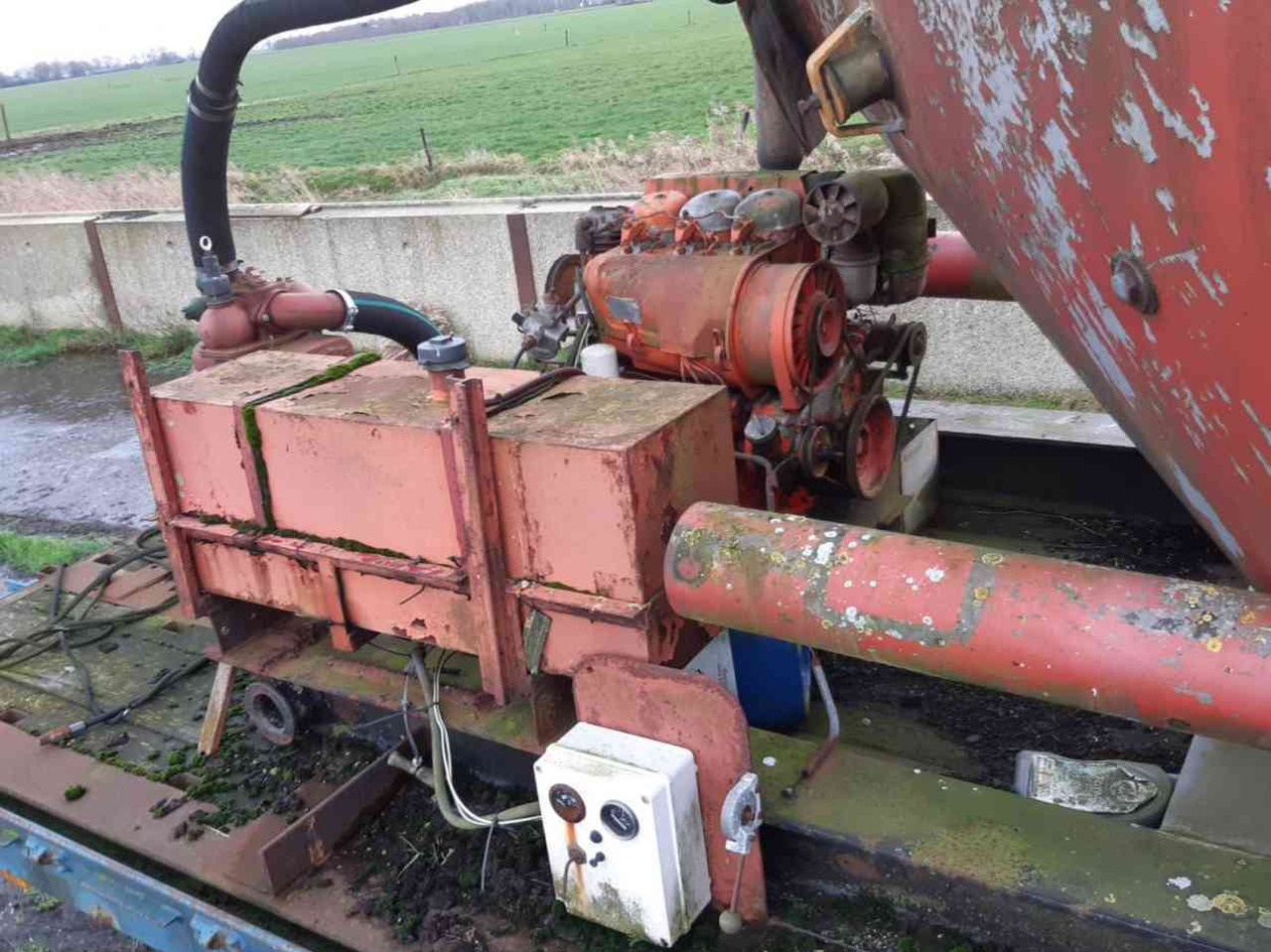 Mesttransporttank mesttank Deutz motor mestverwerking - Mesttank: afbeelding 4 Mesttransporttank mesttank Deutz motor mestverwerking - Mesttank: afbeelding 4