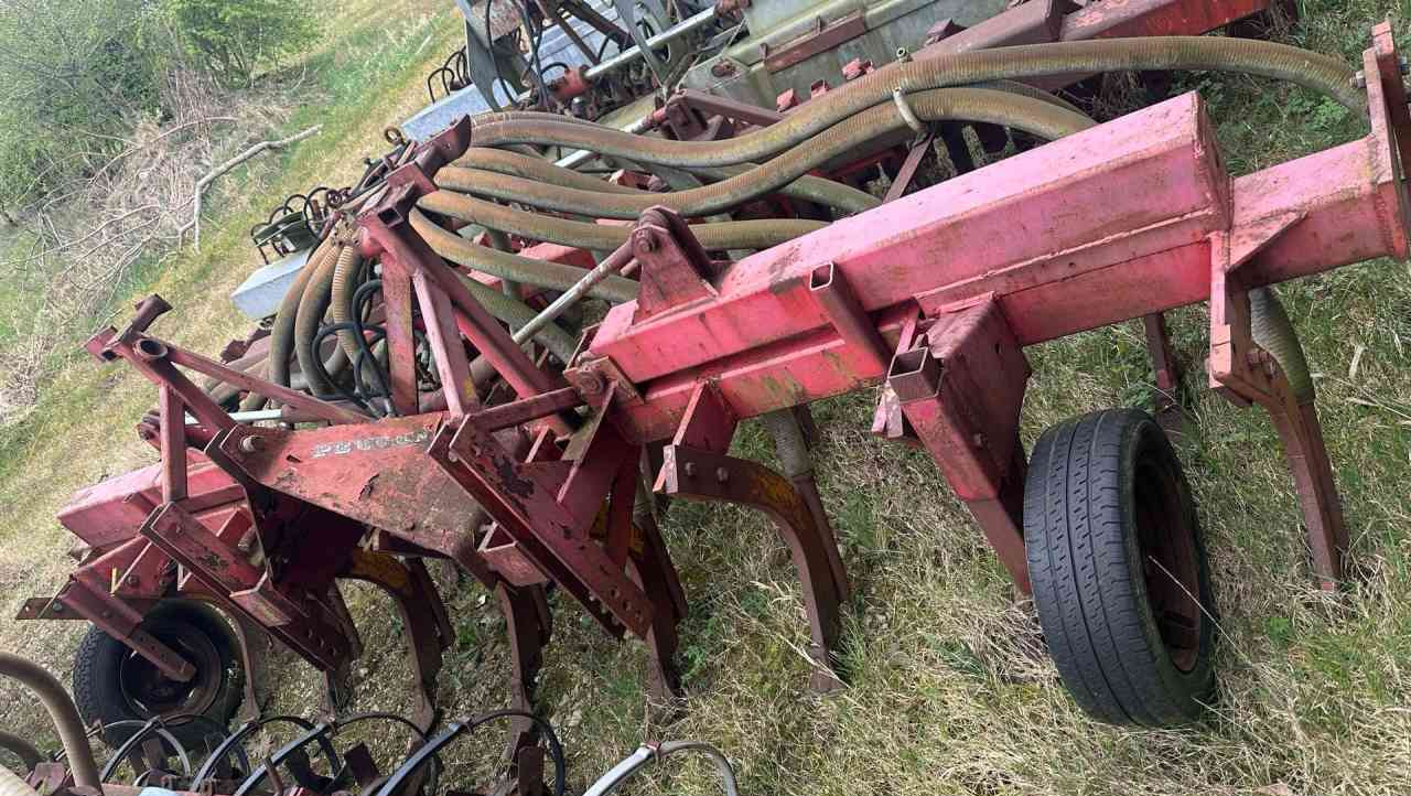 Peecon Bouwlandinjecteur, mestverwerking - Bemester: afbeelding 3 Peecon Bouwlandinjecteur, mestverwerking - Bemester: afbeelding 3