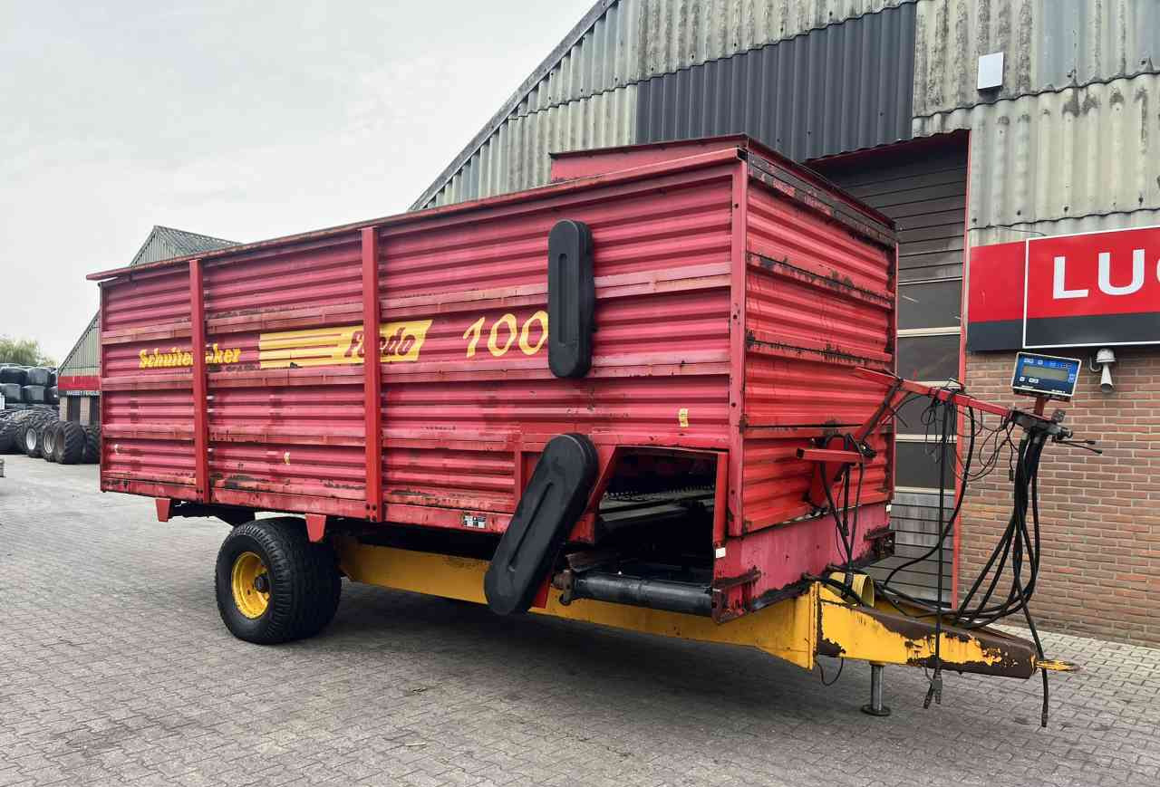 Schuitemaker Feedo 100 Voerdoseerwagen, voerwagen, blokkenwagen, voermachines - Landbouwkipper: afbeelding 2 Schuitemaker Feedo 100 Voerdoseerwagen, voerwagen, blokkenwagen, voermachines - Landbouwkipper: afbeelding 2