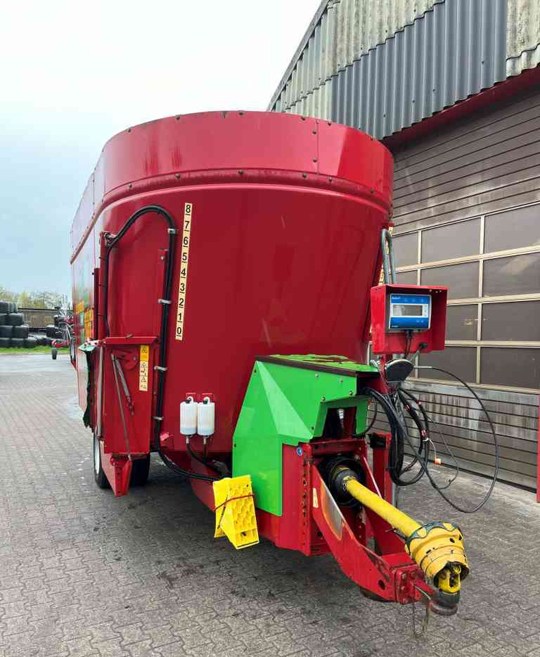 Strautmann Verti-Mix 2401 Voermengwagen, voerwagen, mixer, voermachines - Voermengwagen: afbeelding 3 Strautmann Verti-Mix 2401 Voermengwagen, voerwagen, mixer, voermachines - Voermengwagen: afbeelding 3