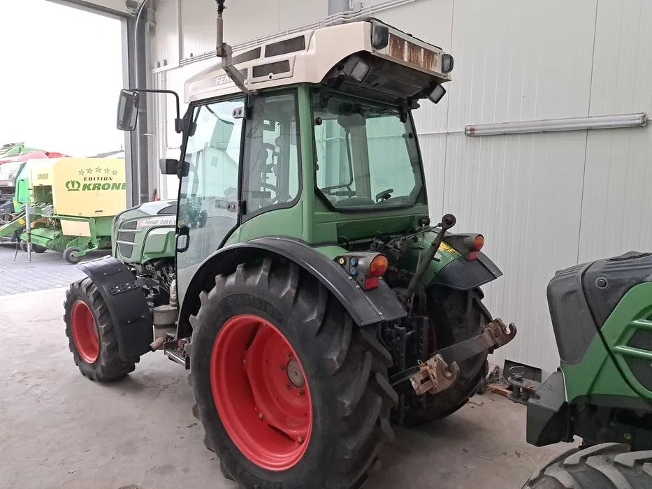 Ciągnik Fendt 208F Vario TMS sadownik - Tractor: afbeelding 4 Ciągnik Fendt 208F Vario TMS sadownik - Tractor: afbeelding 4
