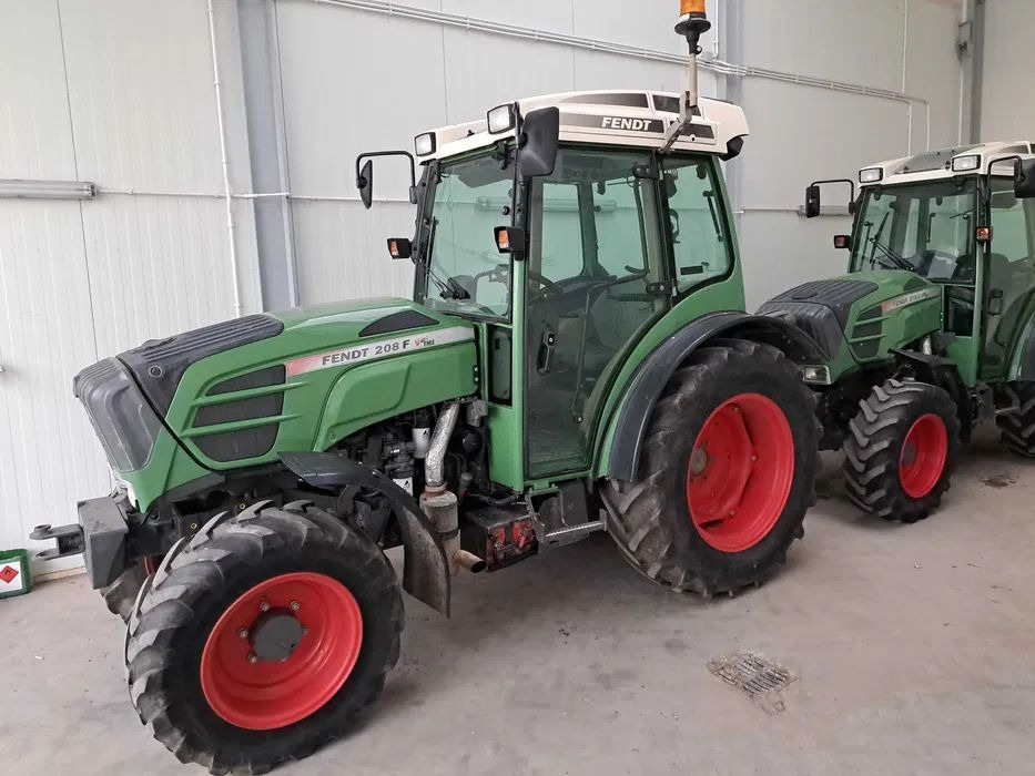 Ciągnik Fendt 208F Vario TMS sadownik - Tractor: afbeelding 1 Ciągnik Fendt 208F Vario TMS sadownik - Tractor: afbeelding 1