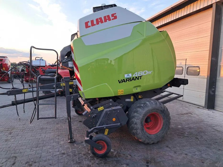 Claas Variant 480 RC - Ronde balenpers: afbeelding 2 Claas Variant 480 RC - Ronde balenpers: afbeelding 2
