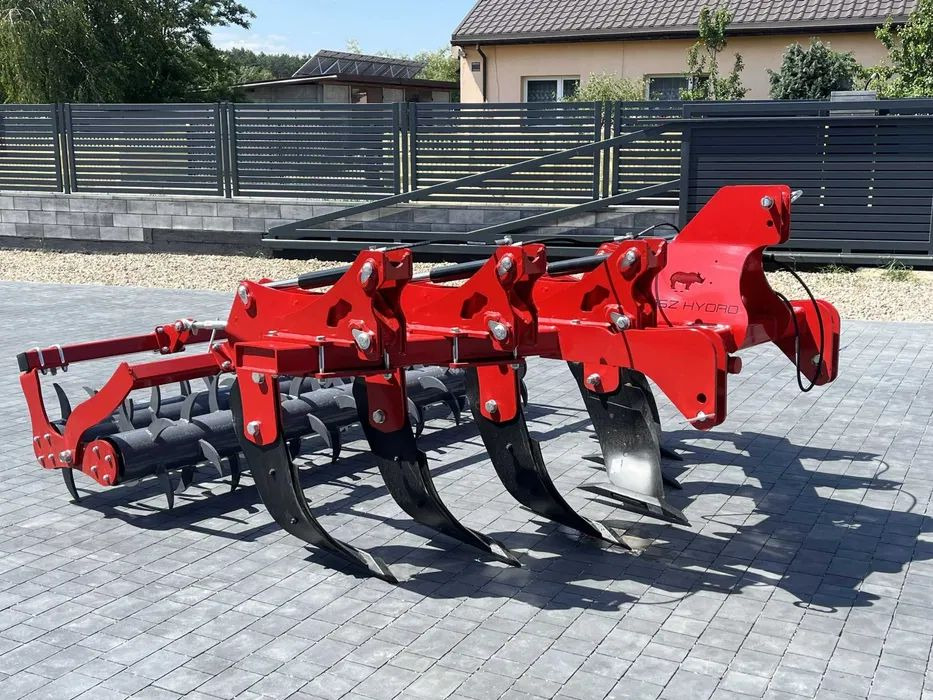 Głębosz AMJ Agro 6 łap non-stop hydrauliczne zabezpieczenie LEASING - Woeler: afbeelding 5 Głębosz AMJ Agro 6 łap non-stop hydrauliczne zabezpieczenie LEASING - Woeler: afbeelding 5