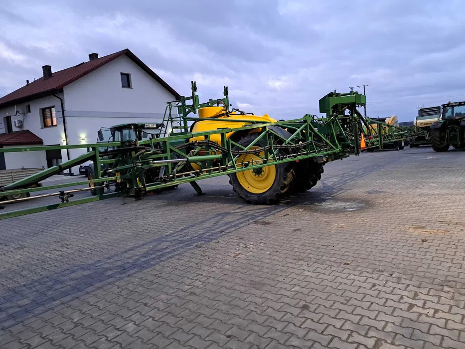 John Deere M944I - Getrokken veldspuit: afbeelding 5 John Deere M944I - Getrokken veldspuit: afbeelding 5