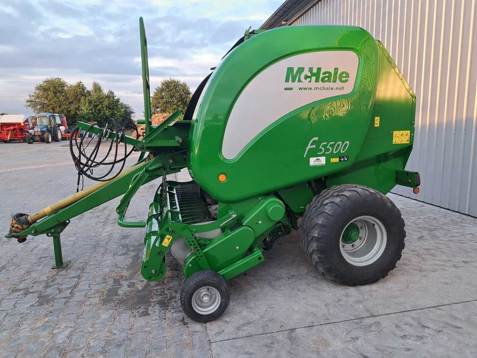 Mchale F5500 - Ronde balenpers: afbeelding 1 Mchale F5500 - Ronde balenpers: afbeelding 1