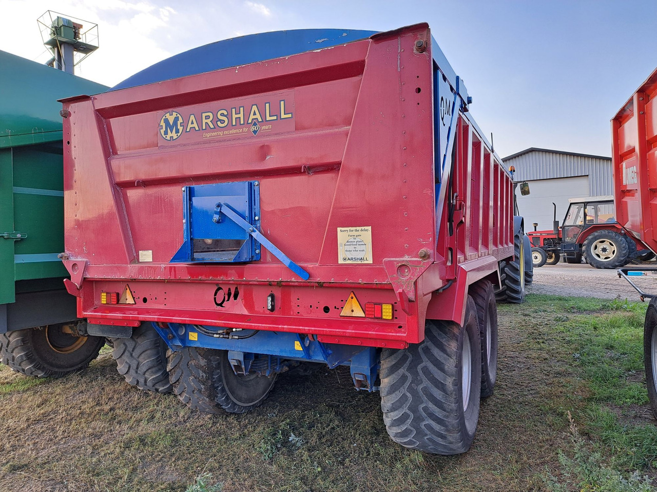 Przyczepa skorupowa Marshall 15 ton - Landbouwaanhanger: afbeelding 5 Przyczepa skorupowa Marshall 15 ton - Landbouwaanhanger: afbeelding 5