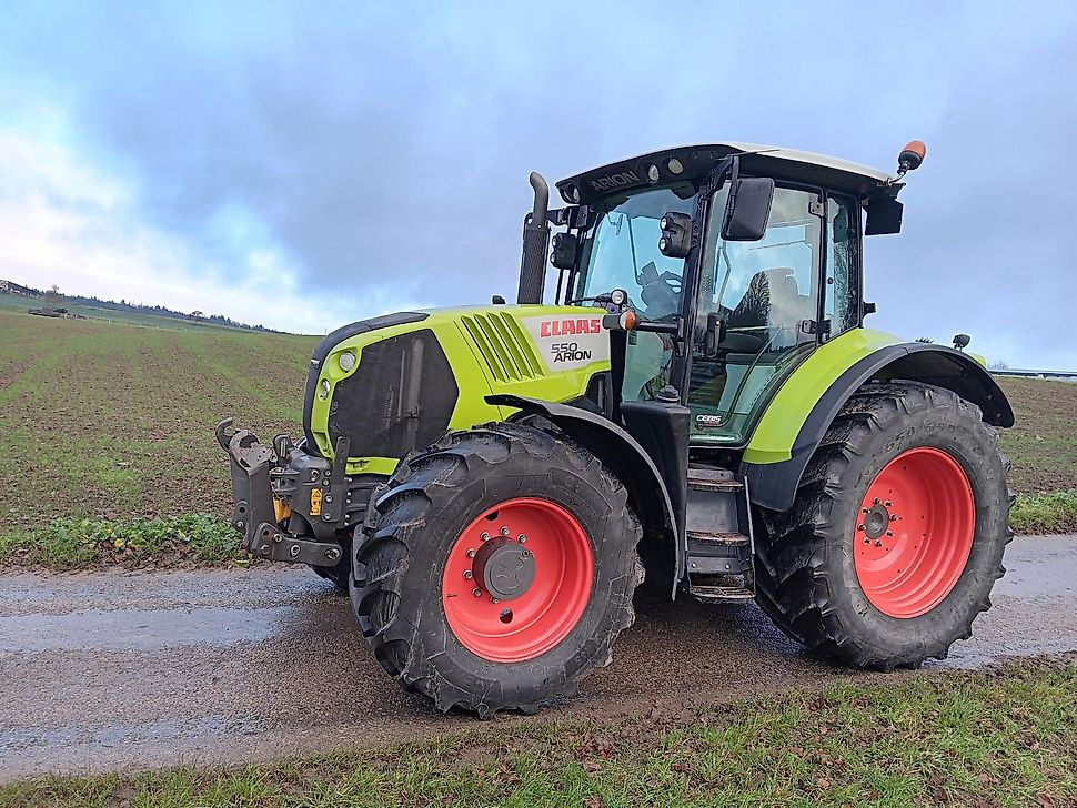Claas Arion 550 Cebis - Tractor: afbeelding 2 Claas Arion 550 Cebis - Tractor: afbeelding 2