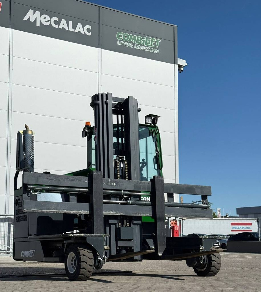 Combilift C 4000 LPG - 4-weg zijlader: afbeelding 2 Combilift C 4000 LPG - 4-weg zijlader: afbeelding 2