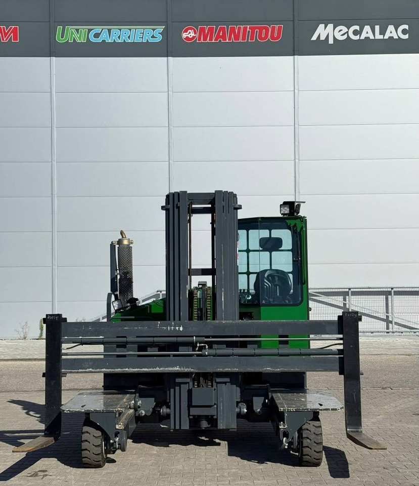 4-weg zijlader Combilift C 4000 LPG: afbeelding 7 4-weg zijlader Combilift C 4000 LPG: afbeelding 7