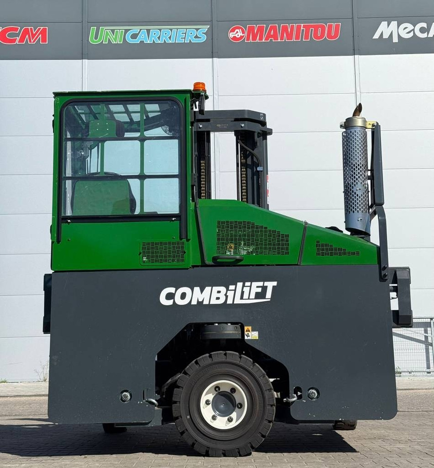 4-weg zijlader Combilift C 4000 LPG: afbeelding 9 4-weg zijlader Combilift C 4000 LPG: afbeelding 9