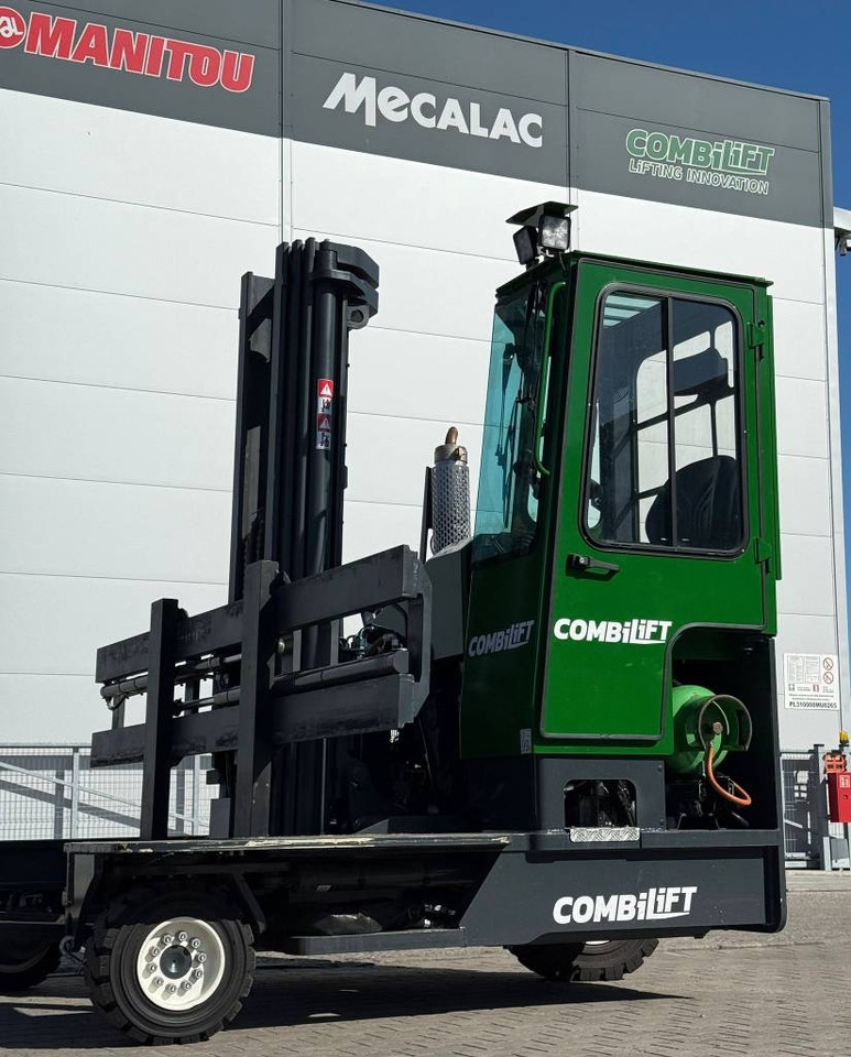 4-weg zijlader Combilift C 4000 LPG: afbeelding 8 4-weg zijlader Combilift C 4000 LPG: afbeelding 8