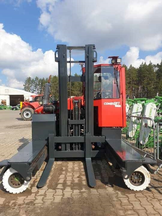 Combilift C 4500 - Zijlader: afbeelding 1 Combilift C 4500 - Zijlader: afbeelding 1