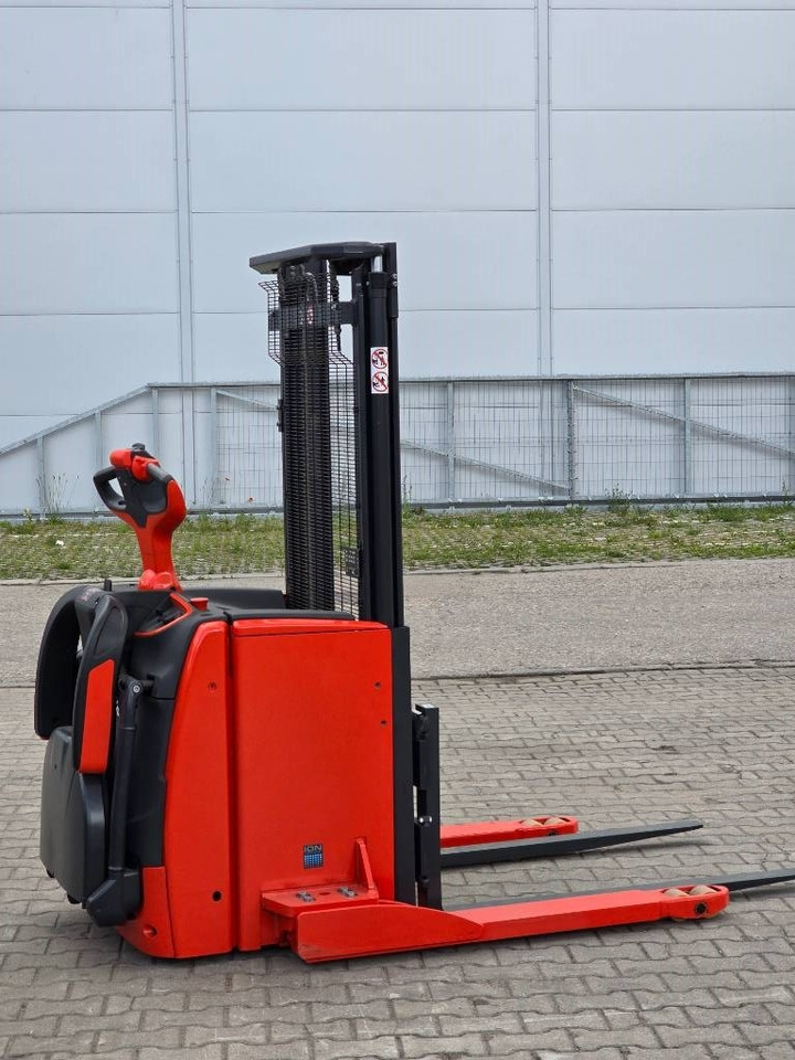 Linde L 14 AS AP Li-ION NEW UNUSED - Reach truck: afbeelding 3 Linde L 14 AS AP Li-ION NEW UNUSED - Reach truck: afbeelding 3