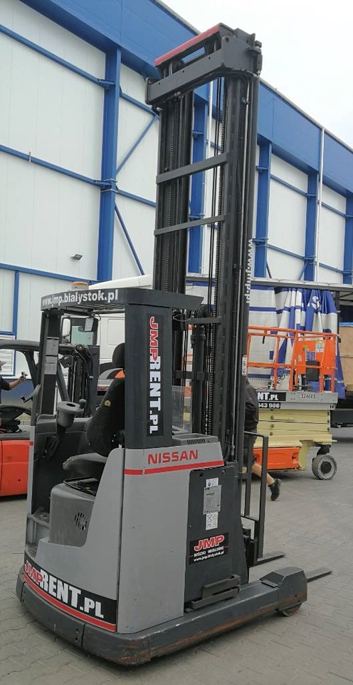 Nissan UHS 141 DTFVXF960 - Reach truck: afbeelding 2 Nissan UHS 141 DTFVXF960 - Reach truck: afbeelding 2