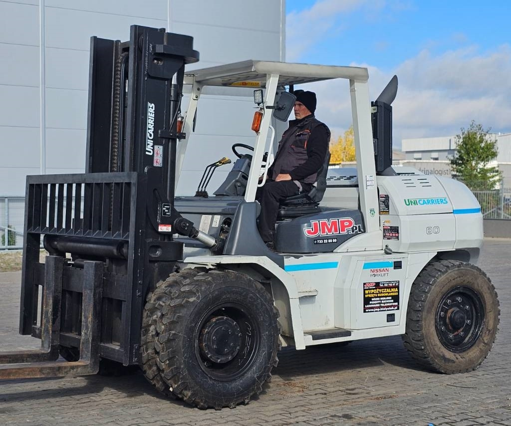 UniCarriers ZX80 FD80-3 DUPLEX 3m - Diesel heftruck: afbeelding 4 UniCarriers ZX80 FD80-3 DUPLEX 3m - Diesel heftruck: afbeelding 4