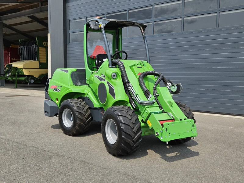Avant 755i Rental mini-shovel - Compacte rupslader: afbeelding 1 Avant 755i Rental mini-shovel - Compacte rupslader: afbeelding 1
