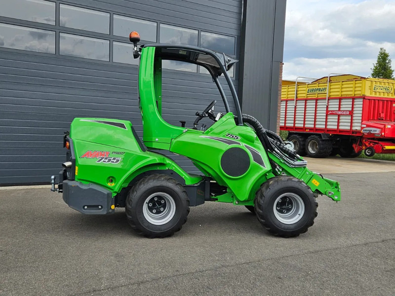 Avant 755i TDL+ mini-shovel - Compacte rupslader: afbeelding 3 Avant 755i TDL+ mini-shovel - Compacte rupslader: afbeelding 3