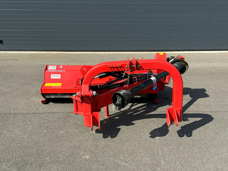 Boxer ETH180PRO verstek klepelmaaier - Maaimachine: afbeelding 2 Boxer ETH180PRO verstek klepelmaaier - Maaimachine: afbeelding 2