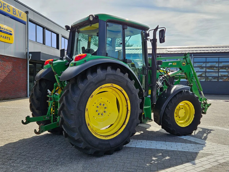 John Deere met 631 voorlader 6230 - Tractor: afbeelding 3 John Deere met 631 voorlader 6230 - Tractor: afbeelding 3
