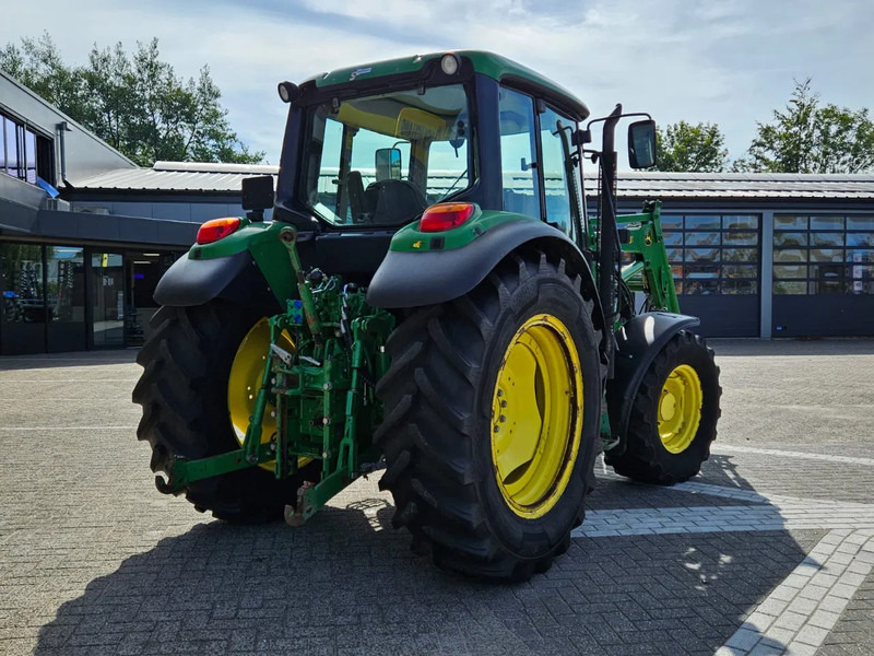 John Deere met 631 voorlader 6230 - Tractor: afbeelding 4 John Deere met 631 voorlader 6230 - Tractor: afbeelding 4