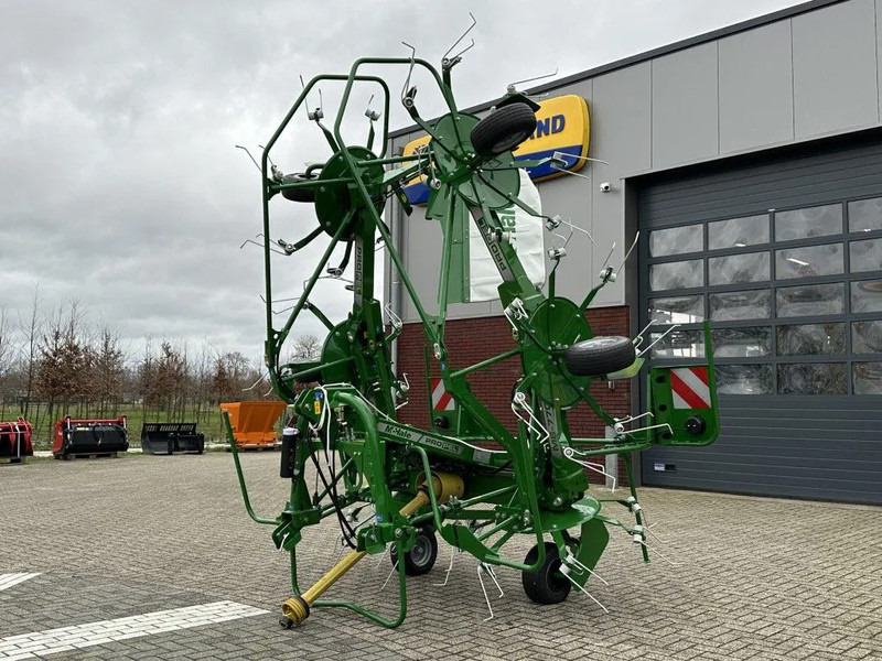 McHale Propel M6-770 - Hooischudder: afbeelding 2 McHale Propel M6-770 - Hooischudder: afbeelding 2