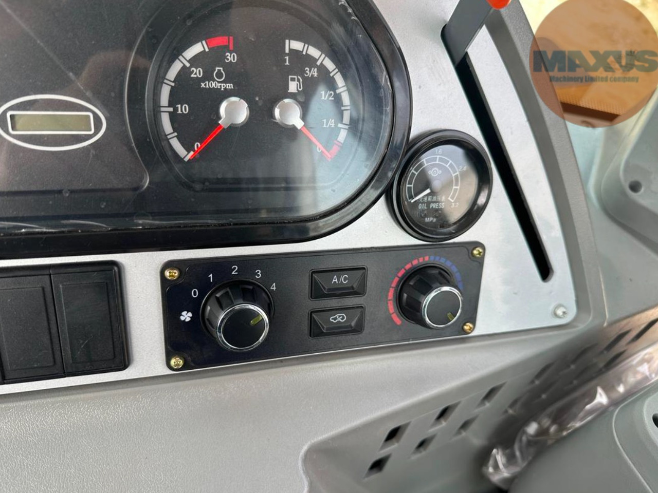 Graaflaadmachine Maxus Екскаватор-навантажувач 4cx MAXUS: afbeelding 6