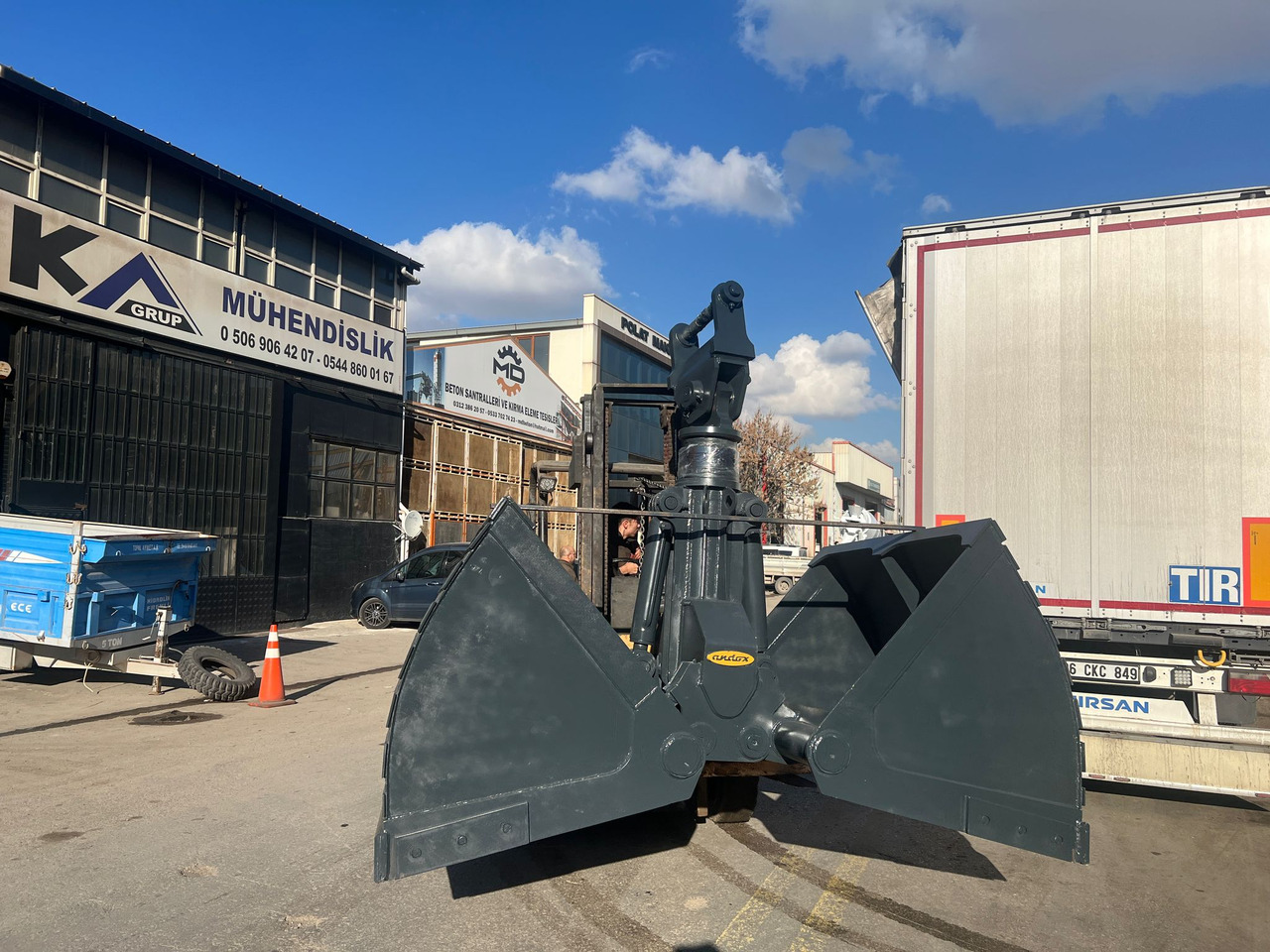 Andox Clamshell - Overslaggrijper voor Bouwmachine: afbeelding 3 Andox Clamshell - Overslaggrijper voor Bouwmachine: afbeelding 3