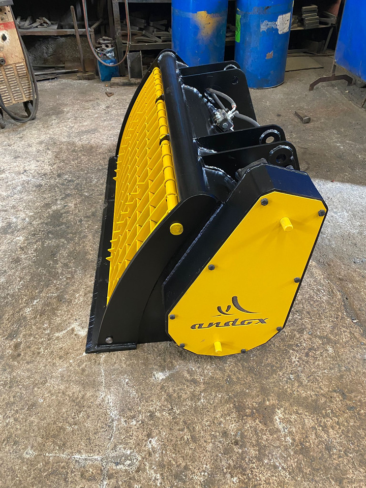 Bekoloader - Puinbak voor Bouwmachine: afbeelding 2 Bekoloader - Puinbak voor Bouwmachine: afbeelding 2