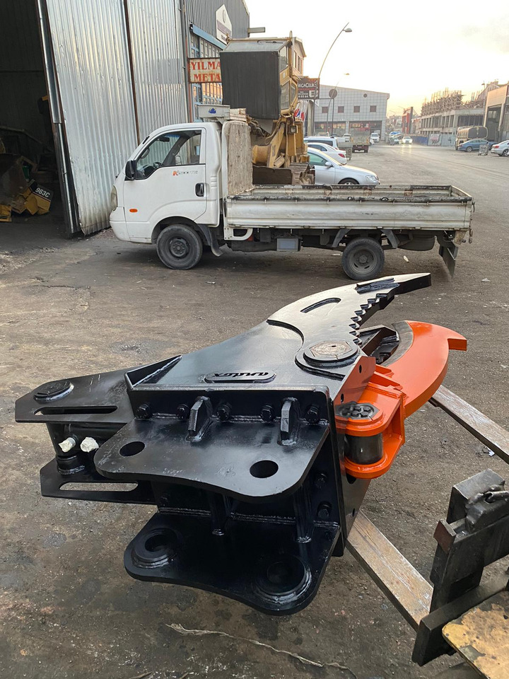 Cracker attacment - Sloopschaar voor Bouwmachine: afbeelding 4 Cracker attacment - Sloopschaar voor Bouwmachine: afbeelding 4
