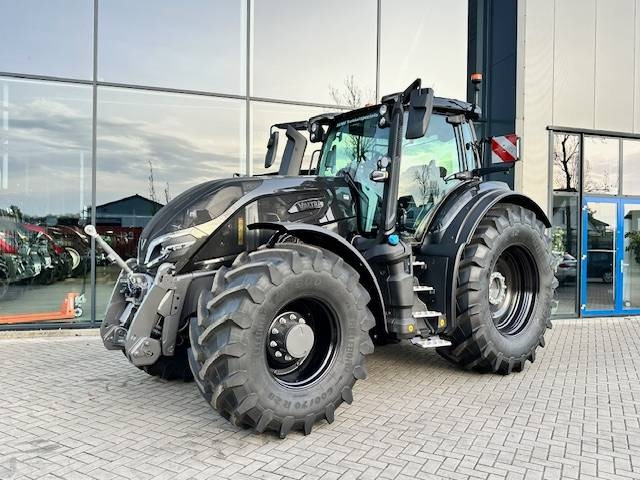 Valtra Q225 Alle opties! ook twintrac! - Tractor: afbeelding 1 Valtra Q225 Alle opties! ook twintrac! - Tractor: afbeelding 1
