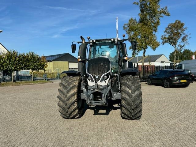Valtra T214 Versu - Tractor: afbeelding 5 Valtra T214 Versu - Tractor: afbeelding 5