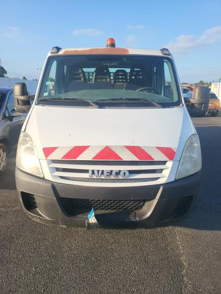 Iveco 35C12 - Kipper bestelwagen: afbeelding 3 Iveco 35C12 - Kipper bestelwagen: afbeelding 3