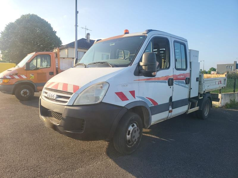 Iveco 35C12 - Kipper bestelwagen: afbeelding 4 Iveco 35C12 - Kipper bestelwagen: afbeelding 4
