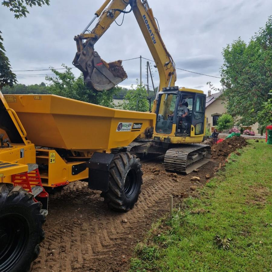 Komatsu PC138US-8 - Rupsgraafmachine: afbeelding 1 Komatsu PC138US-8 - Rupsgraafmachine: afbeelding 1