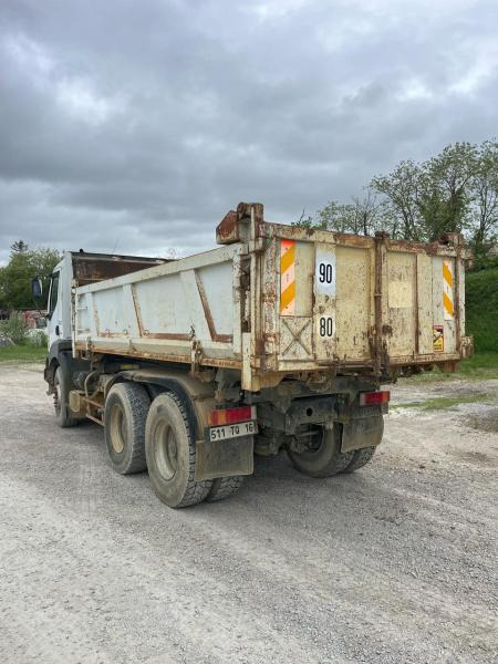 Renault Kerax 370 DCI - Kipper vrachtwagen: afbeelding 4 Renault Kerax 370 DCI - Kipper vrachtwagen: afbeelding 4