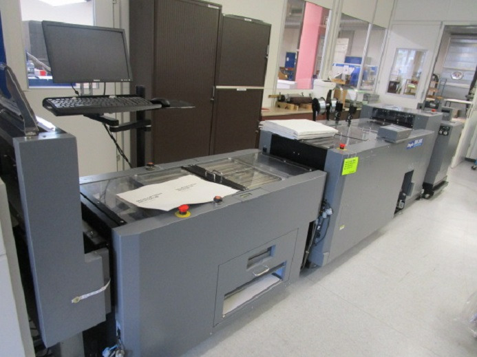 BOOKLET MAKER DUPLO 5000 - Drukmachine: afbeelding 2 BOOKLET MAKER DUPLO 5000 - Drukmachine: afbeelding 2
