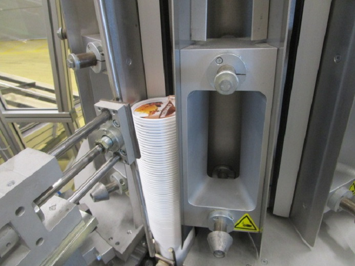 DECKEL ETIKETTIER ANLAGE SCHLEUTER GU 2 DU (RUNDLÄUFER) MIT LÖFFELEINLEGESTATION RNA SRC-N-630-1R - Verpakkingsmachine: afbeelding 5 DECKEL ETIKETTIER ANLAGE SCHLEUTER GU 2 DU (RUNDLÄUFER) MIT LÖFFELEINLEGESTATION RNA SRC-N-630-1R - Verpakkingsmachine: afbeelding 5